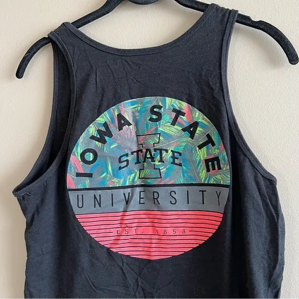 ✨ Iowa State University Women’s‎ Black Tank Top Small - Image 3