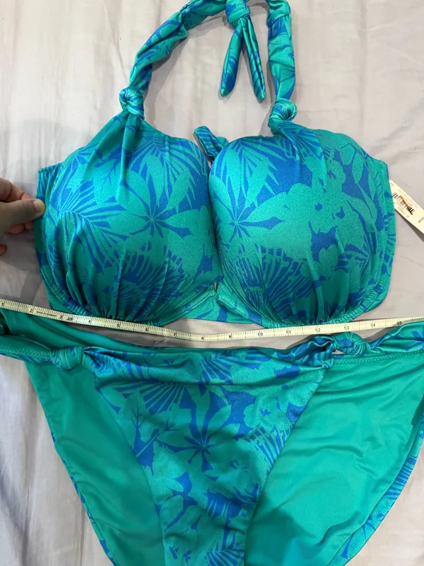Victoria's Secret bikini 36DDD/XL - Image 3