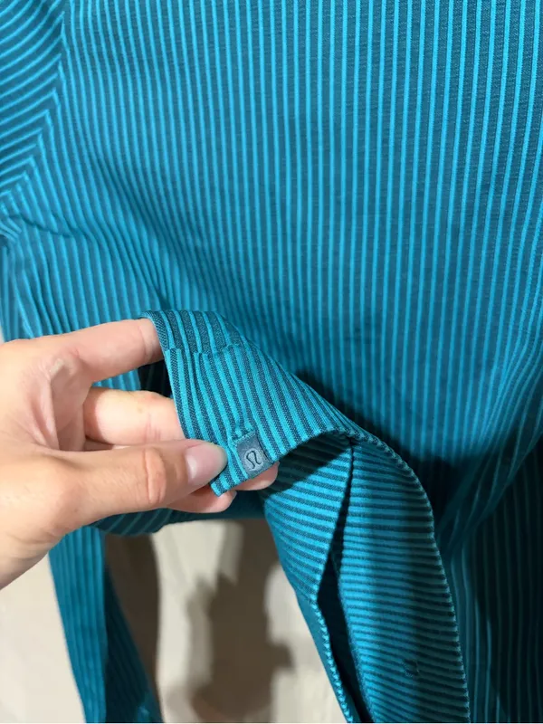 Lululemon long sleeve - Image 3
