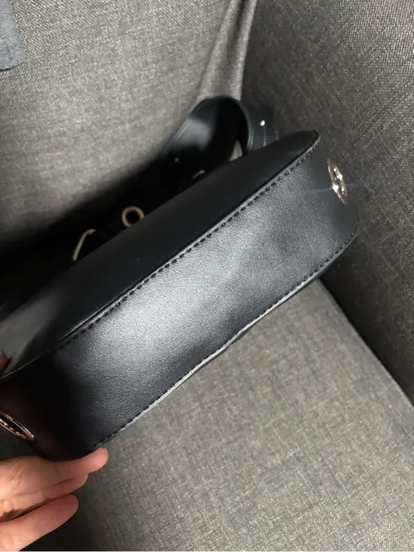 Steve Madden BDIXIE asymmetrical shoulder bag excellent condition - Image 6