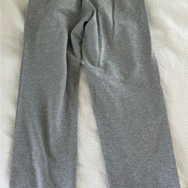 Gildan Gray Sweatpants - Image 3