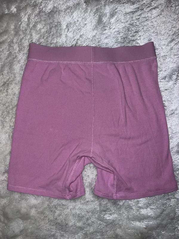 SKIMS Soft Lounge Petal Pink Boxers - Image 4