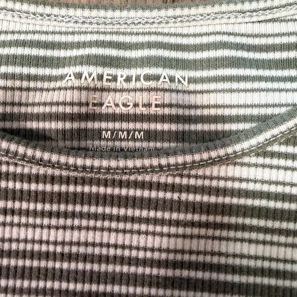 American Eagle Outfitters Gray and White Striped Tee - Image 3