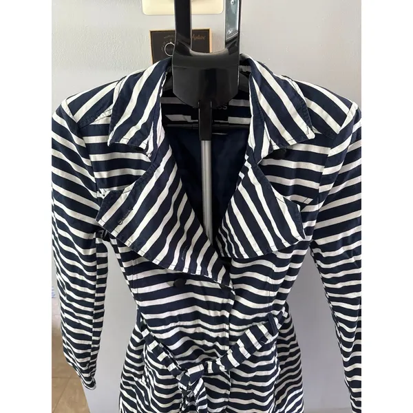 Express Women's Blue White striped double-breasted trench coat with belt Size M - Image 2