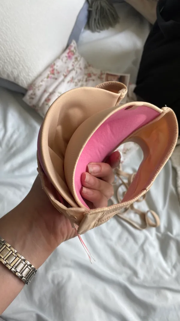 VS Pink bra - Image 2