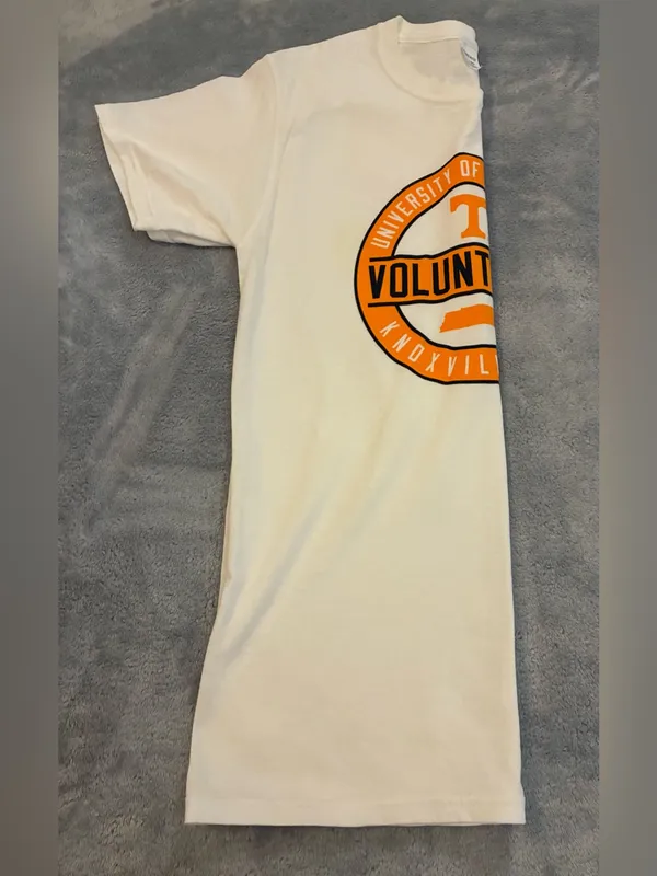 Women’s Hanes White T-Shirt with Orange Tennessee Volunteers Logo Size Small - Image 6