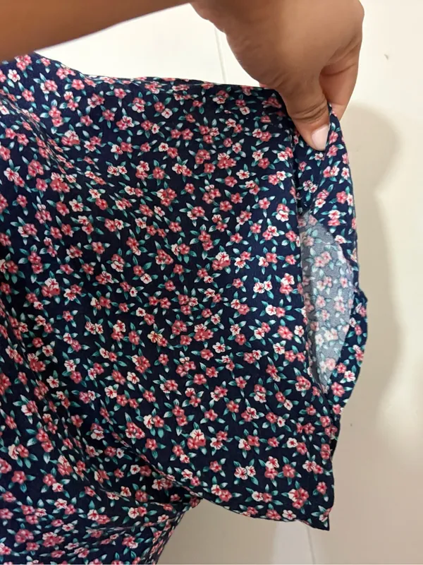 Rails Minka Wildflower Floral Tie Front Romper Navy Size S - Image 7