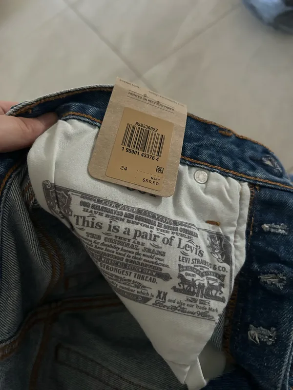 Levi’s Shorts 501 - Image 3