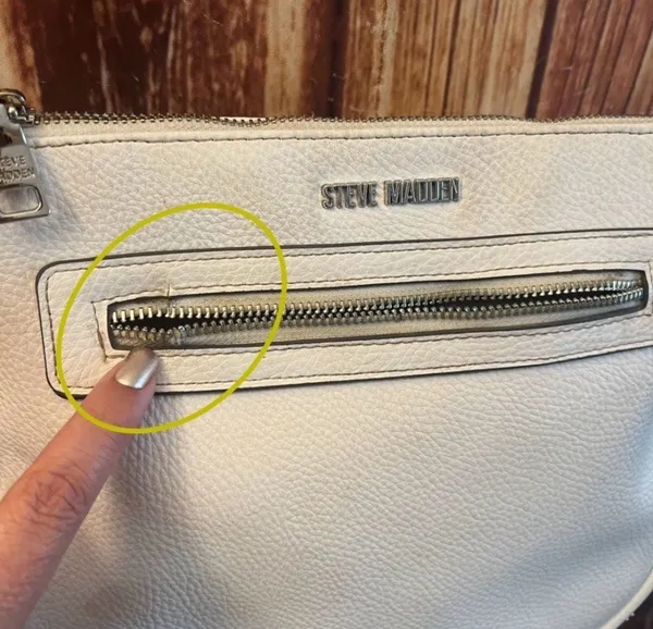 Steve Madden Women’s Faux Leather Textured White Shoulder Bag - Image 10