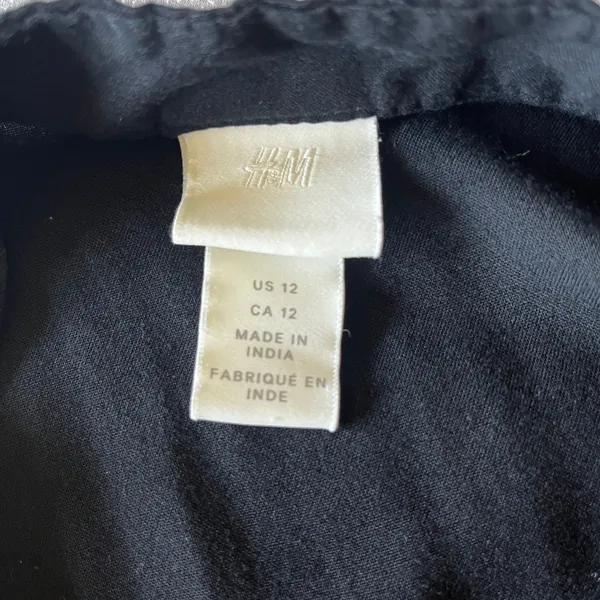 Women's H&M Black Shift Dress Short Sleeve Size 12 - Image 7