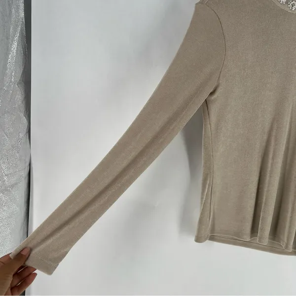 Endless Rose Metallic Gold Stretch Jersey‎ Liquid Knit Embellished Neck Top M - Image 5