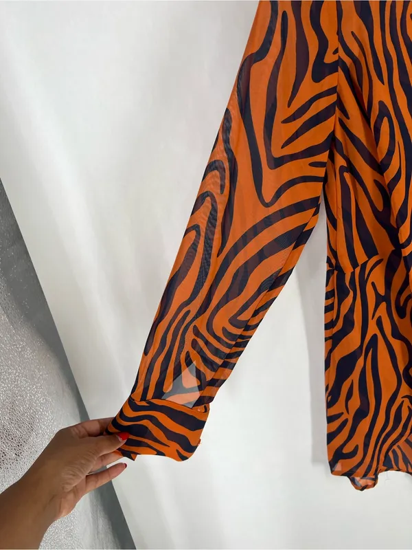 Bar‎ III Zola Zebra Tie Front High Low Blouse XS NWT Desert Mood - Image 4