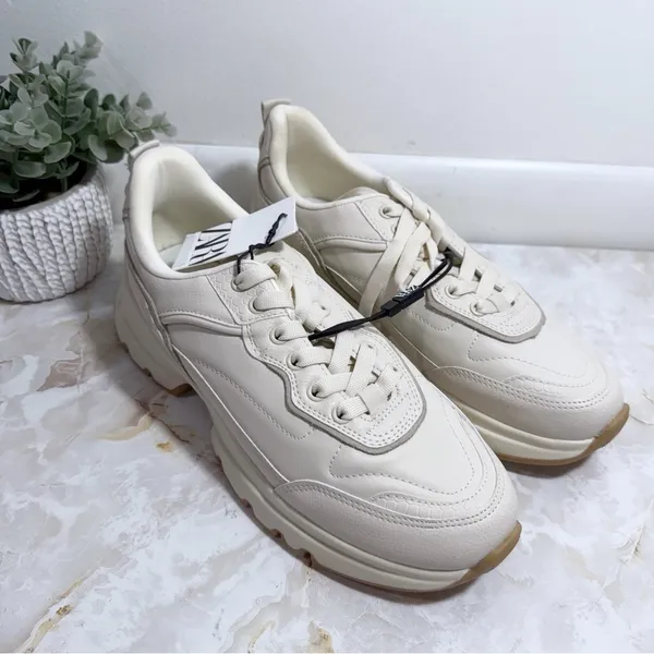 NWT Zara Women's Running‎ Sneakers Size 9 Zara 40 Minimalist Chunky Dad Sneakers - Image 2
