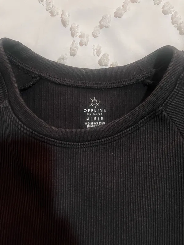 Aerie OFFLINE top - Image 2