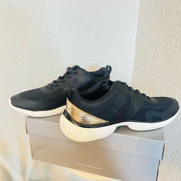 VIONIC Leyo Sneaker Orthotic Comfort Cushioned Tennis Shoes, Black,‎ Size 9, NWT - Image 10