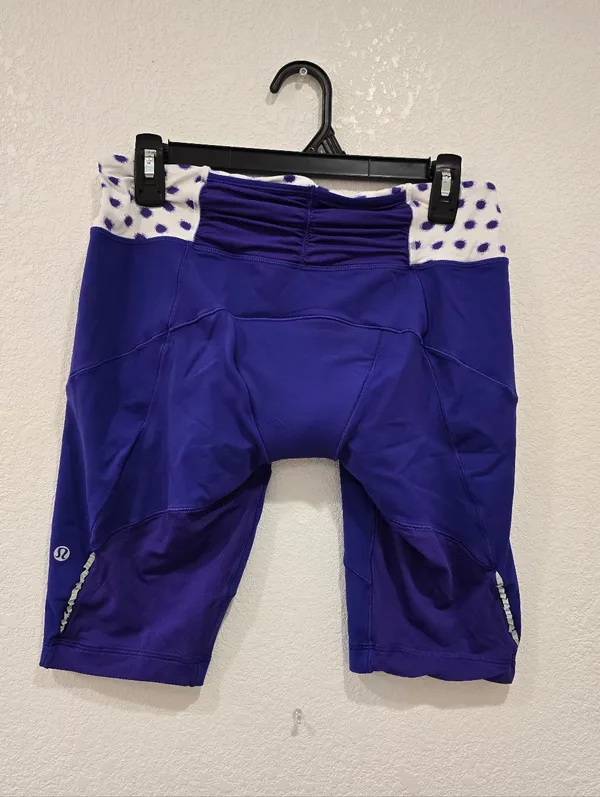 Lululemon Presta Padded Short Bruised Berry High Noon Dot White 10 - Image 4