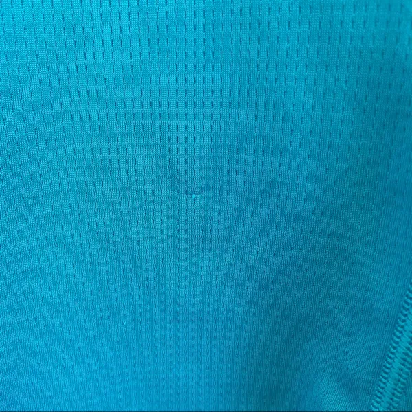 Asics Women’s Long Sleeve Athletic Top. Size Small. - Image 3