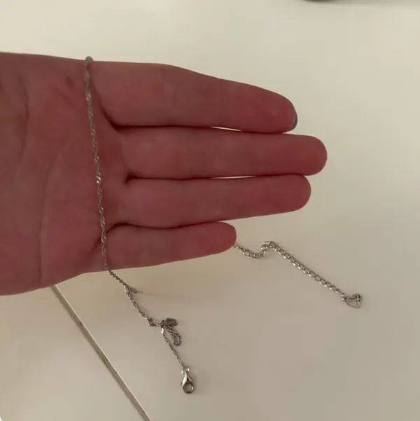 Caitlyn Minimalist Necklace Silver - Image 5