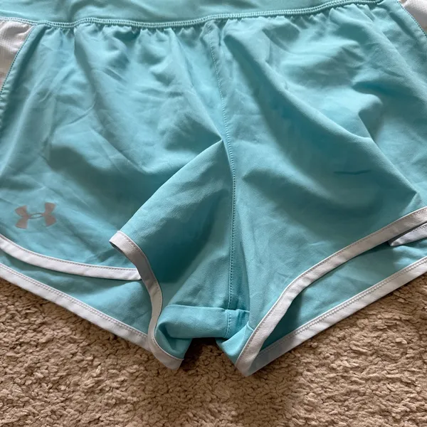 Under Armour Women's UA RUN Speedpocket 3" Running Shorts Size L - Image 3