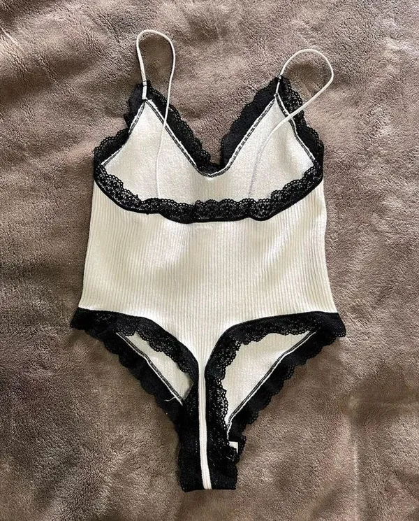 OUT FROM UNDER Urban Outfitters Ribbed 1 Piece Bodysuit Tank Top Sz M EUC - Image 2