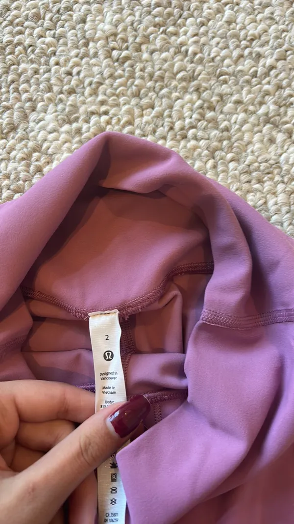 Lululemon Align Leggings 28" - Image 4