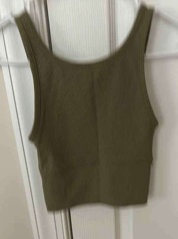 Lululemon Power Pivot Tank - Image 2