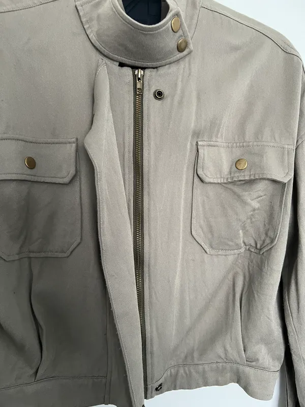 Olive Green Light Jacket - Image 3