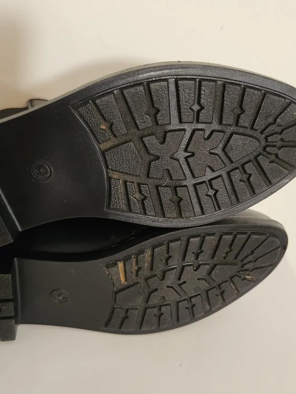 A New Day Black Chelsea Rain Boots Pull-On Size 9 - Image 8