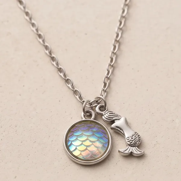 Boutique New Iridescent Scale and Silver Mermaid Charm Pendant Necklace - Image 3