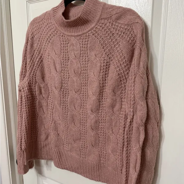 J. CREW mock neck cable knit sweater size medium pink alpaca blend‎ - Image 3