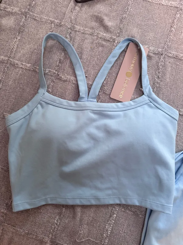Size small workout fit Blue - Image 2
