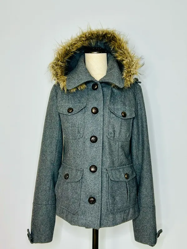 Vintage Y2K dELiA*s Grey Wool-Blend Peacoat with Removable Faux Fur Hood Medium - Image 3