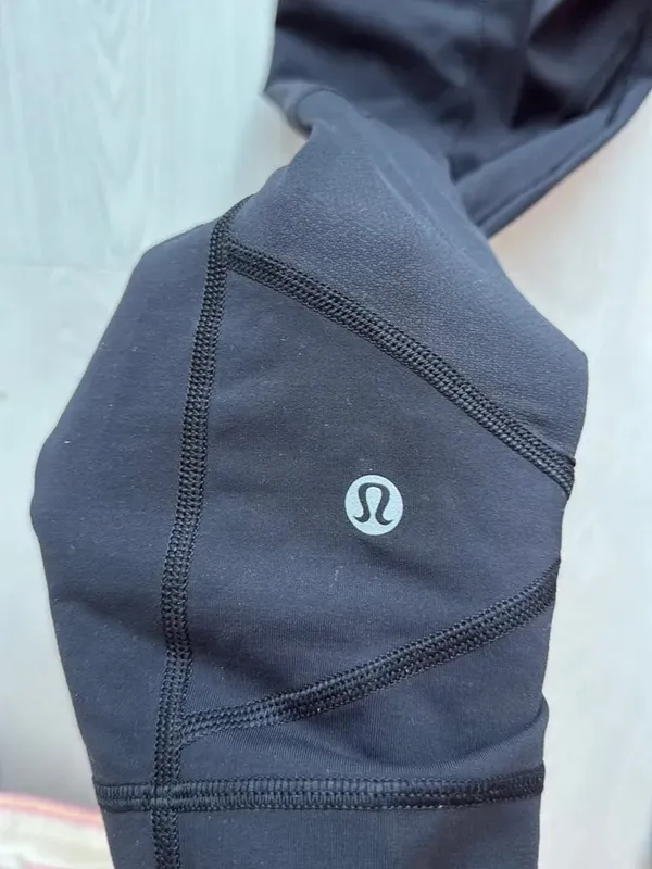 Black Lululemon Cropped Leggings, Size 6! - Image 3