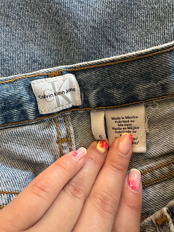 Calvin Klein Jean - Image 4