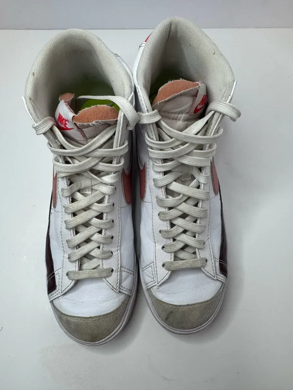 Nike Blazer Mid'77 Vintage Women's Size 8.5 - Image 2
