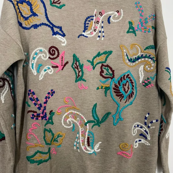 Anthropologie Embroidered Sweater Skirt Set Womens Medium - Image 11