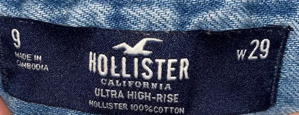 Hollister Denim Shorts - Image 4