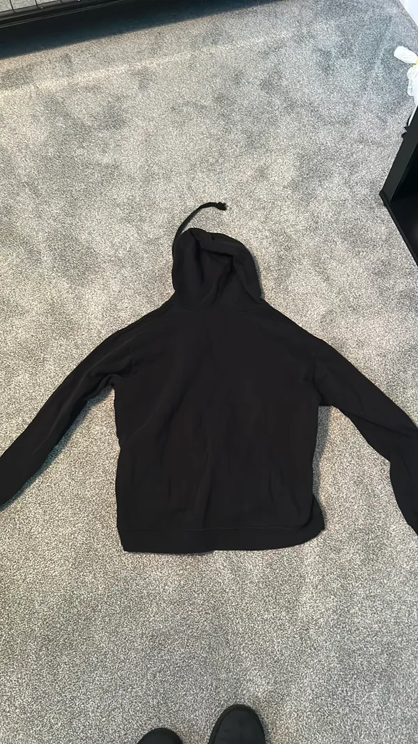 tilly’s black zip up  - Image 3