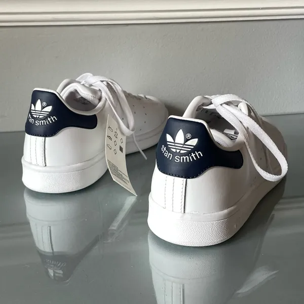 adidas Stan Smith W Women’s Sneakers White Navy Leather Size 8.5 NWT S81020 - Image 2