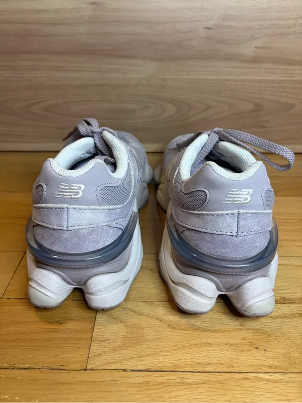 New Balance 9060 Sneakers in Lilac - Size 9 - Image 4