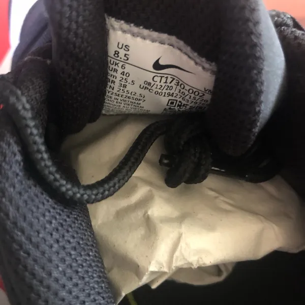Nike Air Max VG-R Flash Running Sneakers - Image 6