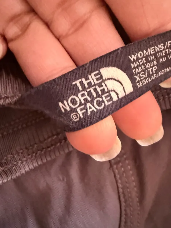 The North Face Women's Aphrodite Capris Gray Pockets Size XS/PT Elastic Waist - Image 12
