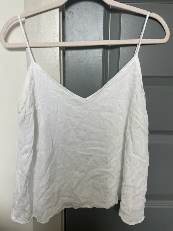Boutique White Flowy Tank - Image 4