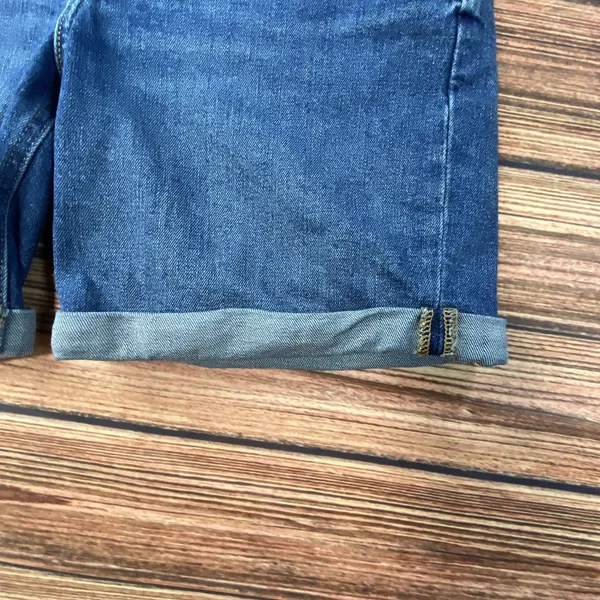 Old Navy Womens Shorts Sz 10 High Rise Cuffed OG Straight Secret Smooth Pockets - Image 3