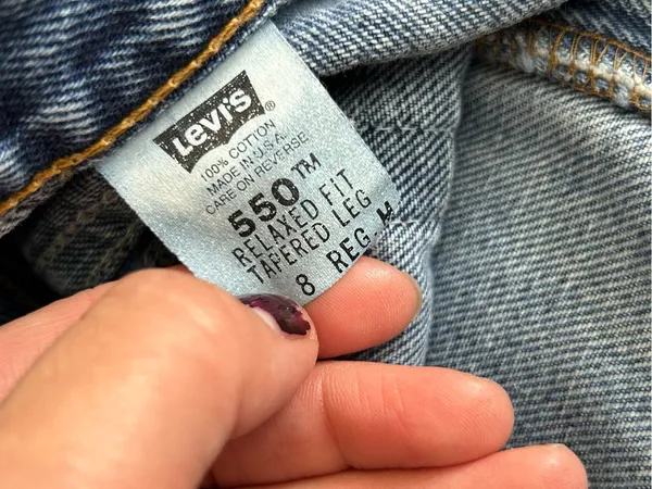 Vintage Levi’s 1999 90’s 550 Relaxed Fit Tapered Leg Size 8‎ Regular - Image 5