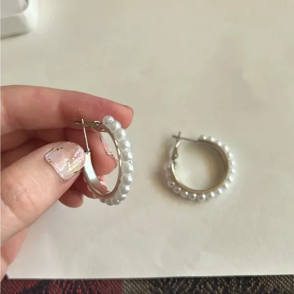 3/$20 Silver Tone White Faux-Pearl Beaded Hoop Clip Earrings 1" Pierced - Image 2