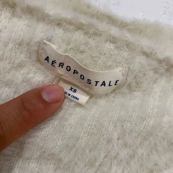 Aeropostale Fuzzy Cropped Cardigan XS Cream Soft Girl Cozy Sweater - Image 4