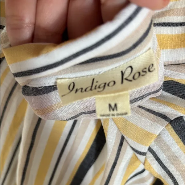 Chic Striped Button - Image 7