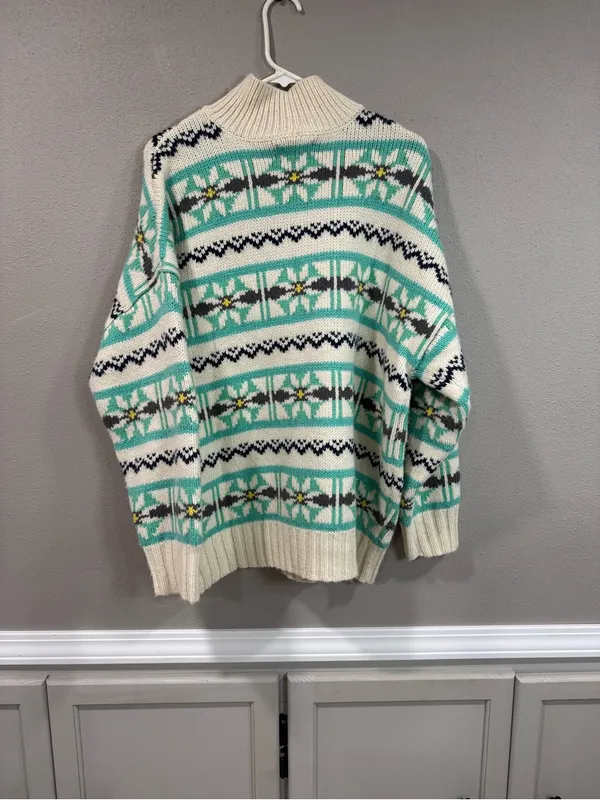 American Eagle Fair Isle Mint Green Sweater - Image 6