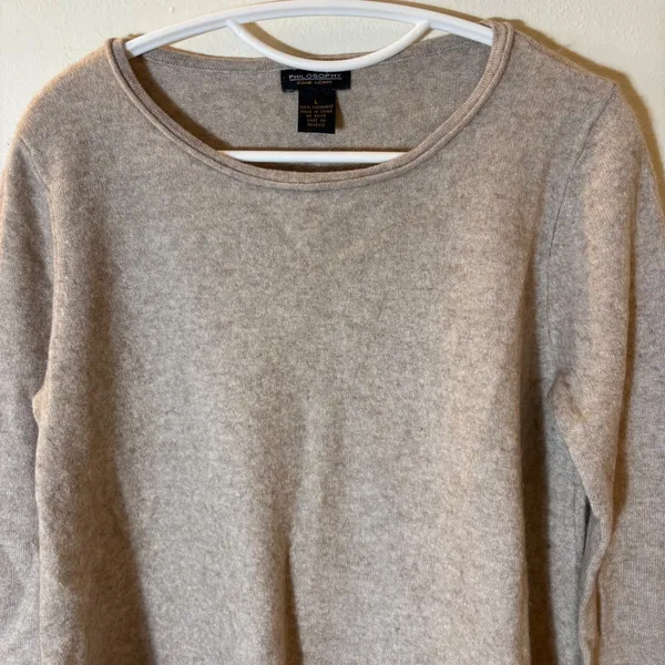 Philosophy by Dane Lewis 100% Cashmere Asymmetrical Hem Sweater Size‎ Large - Image 2